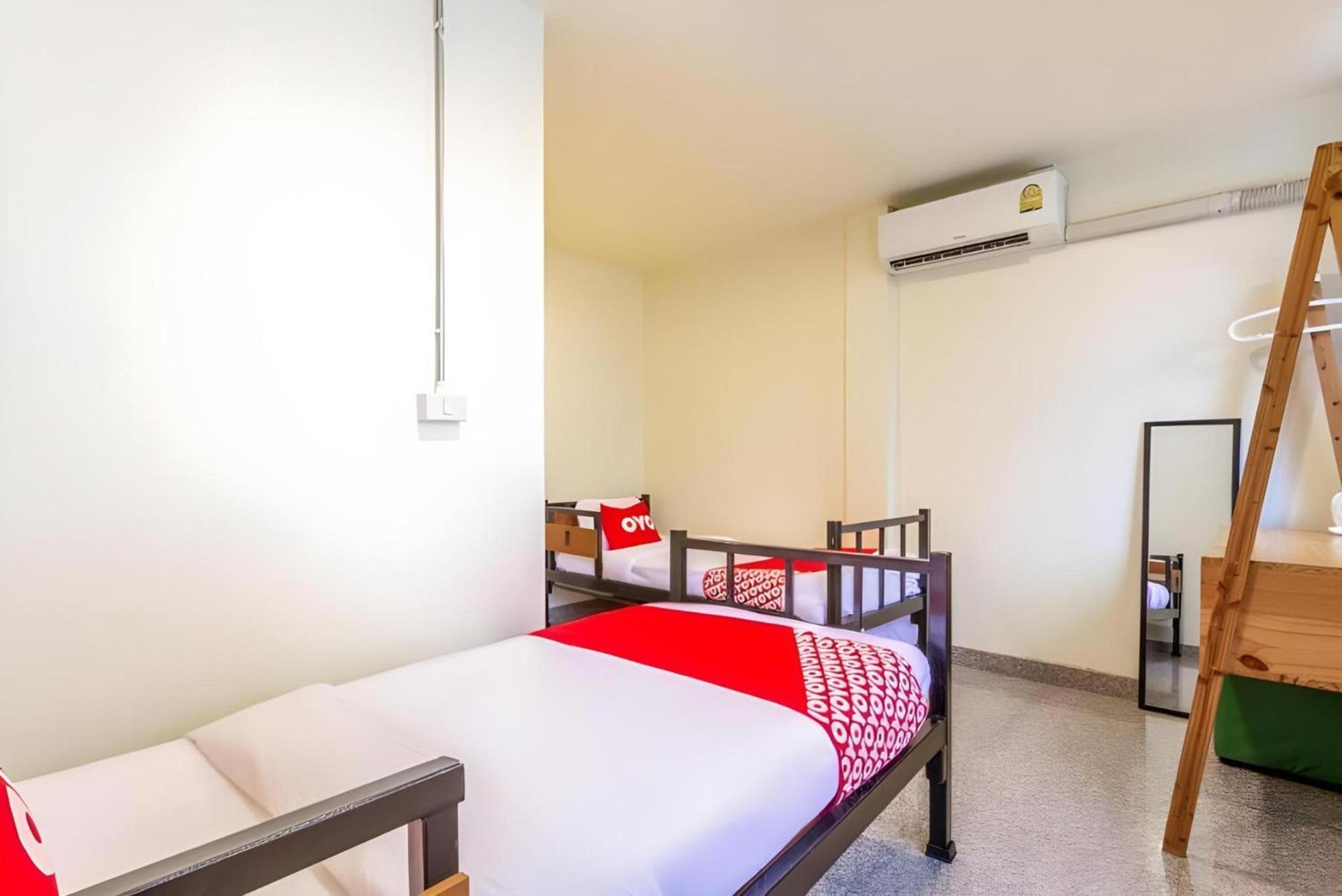Hotel Oyo 928 Leaf Chiang Mai
