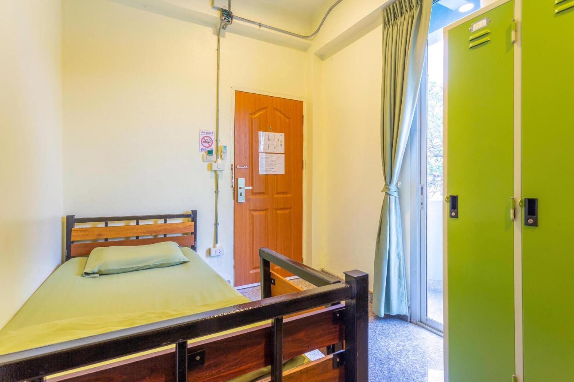 Hotel Oyo 928 Leaf Chiang Mai